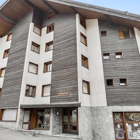 Triplex In Villars Centre With Parking Bagian luar foto