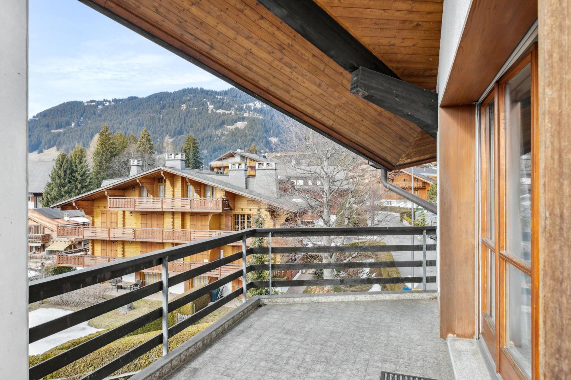 Triplex In Villars Centre With Parking Bagian luar foto