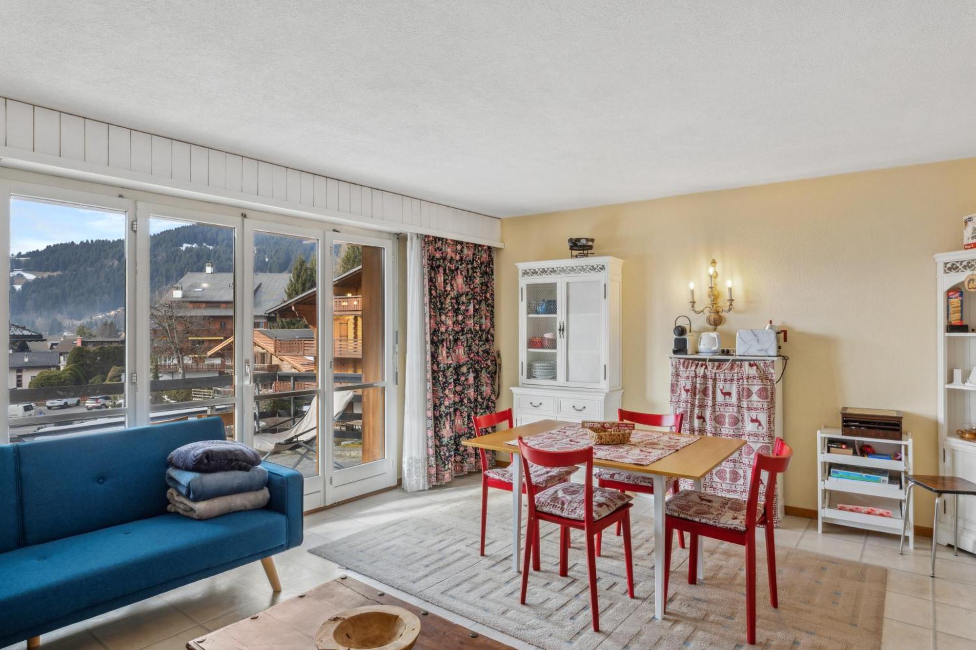 Triplex In Villars Centre With Parking Bagian luar foto